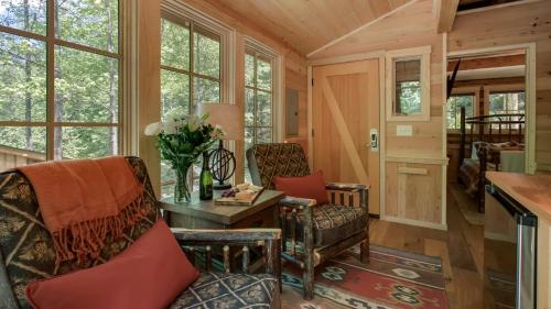 The Hemlock in Treehouse Grove at Norton Creek in Gatlinburg, USA