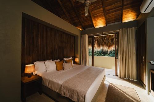 Naio Hotel y Villas By OxoHotel