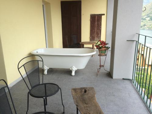 Albergo Diffuso Ca' Spiga - Accommodation - Laglio