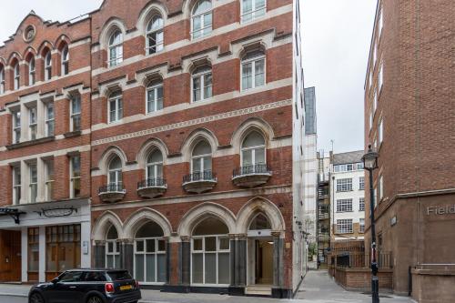Beautiful 2-Bed Apartment in London - main image