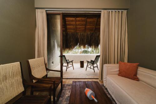 Naio Hotel y Villas By OxoHotel