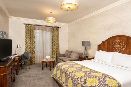 Book the Deluxe King with Sofabed Deluxe King with Sofabed