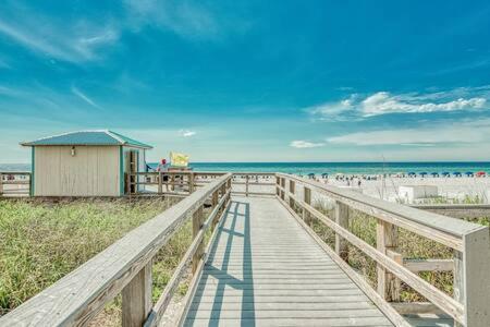 Sundestin Beach Resort 1203 - image 3