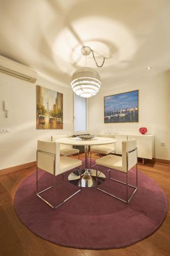 GOYA LUXURY by Presidence Rentals - image 3