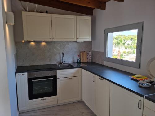 廚房, Villa mit privatem Pool 10 Minuten vom Strand mit kostenlosen WiFi in 肯梅特斯