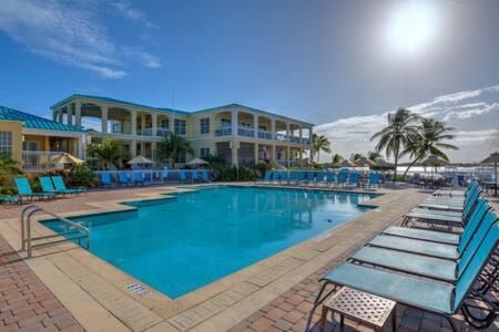Grand Marina Suite -Waterfront Condo – Key West, FL