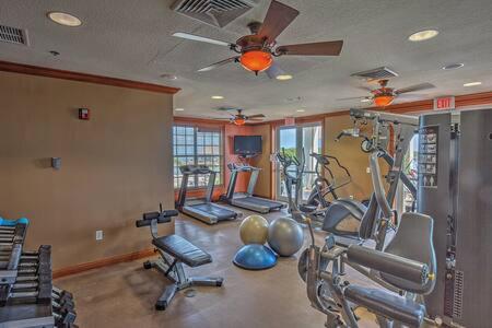 Grand Marina Suite - image 6