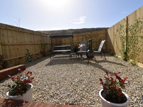 3 Bed in Lulworth Cove 91200