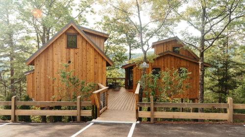 The Spruce in Treehouse Grove at Norton Creek in Gatlinburg, USA
