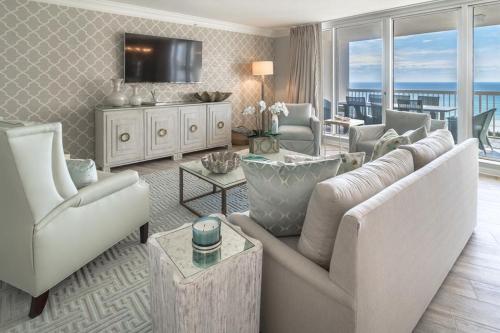 St Maarten 508 a Beautiful Luxury Beach Front 3 Bedroom 5th Floor Condo with Resort Amenities