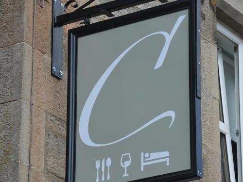 The Courie Inn 3