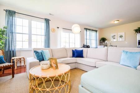 The Venice Oasis - 4BR-3BA, 16 Guests! in Atlantic City, USA