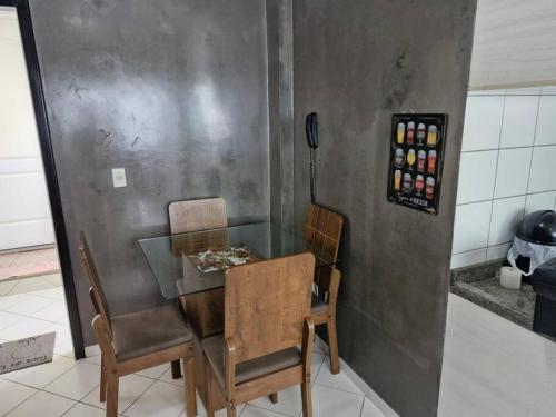 Apartamento inteiro em condomínio