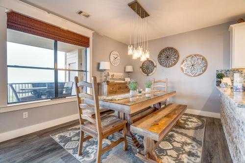 Jonestown Condo on Lake Travis w/ 2 Balconies! in Jonestown (TX)