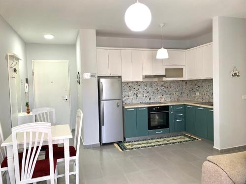 One-Bedroom Apartment image 10