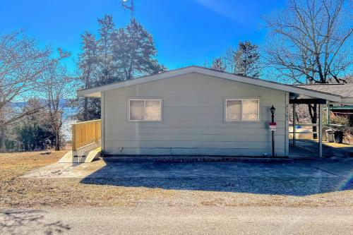 The Lost Bridge Lakehouse The Lost Bridge Lakehouse