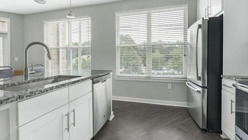Landing Modern Apartment with Amazing Amenities (ID9029X82) in Falconbridge