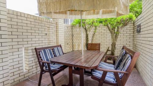 Walk to Surf Beach - Ground floor apartment - Bribie Horizons Boyd St, Woorim