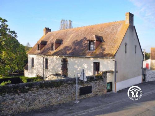 Gîte Livet, 4 pièces, 7 personnes - FR-1-600-56 - Location saisonnière - Torcé-Viviers-en-Charnie