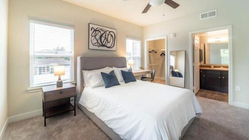 Landing Modern Apartment with Amazing Amenities (ID7896X37) in Powdersville (SC)
