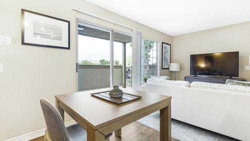Landing Modern Apartment with Amazing Amenities (ID8313X81) in Chino Hills