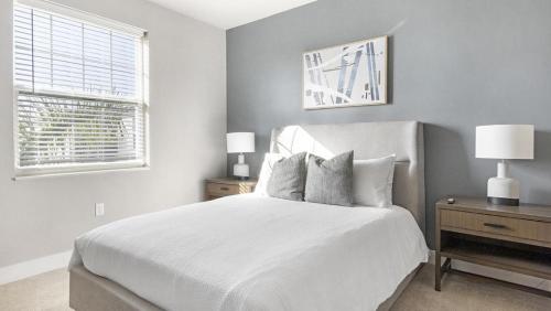 Landing Modern Apartment with Amazing Amenities ID1169X837 in Bradenton, USA