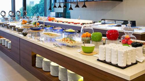 Food and beverages, Jeju Hotel The M near Seogwipo Maeil Olle Market