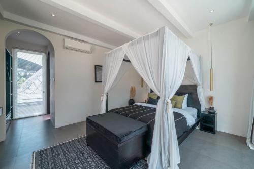Villa Milana: 5BR Mediterrenean Villa in Canggu - image 4
