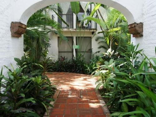Centrally located 1 block from beach, quiet 2 bedroom condo with pool in Puerto Vallarta, Mexico