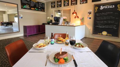 Coachman - Hotel Motel in Parkes