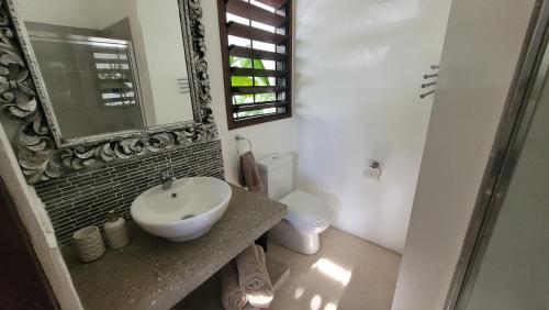 Four-Bedroom House image 10
