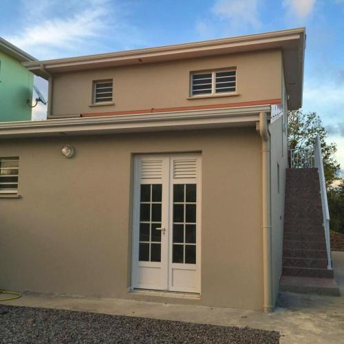 Appartement d'une chambre avec vue sur la mer jardin clos et wifi a Schoelcher - Location saisonnière - Schoelcher