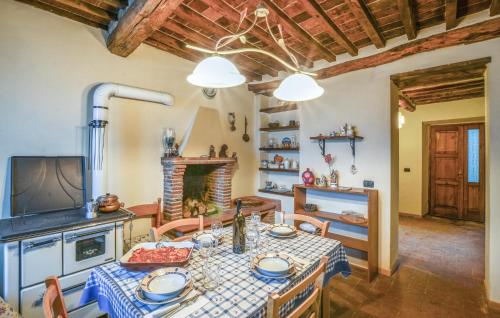 Konyha, Nice Home In Borgo A Mozzano With Wifi in Borgo A Mozzano