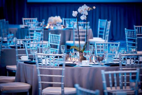 旧金山机场万豪水岸酒店 旧金山机场万豪水岸酒店