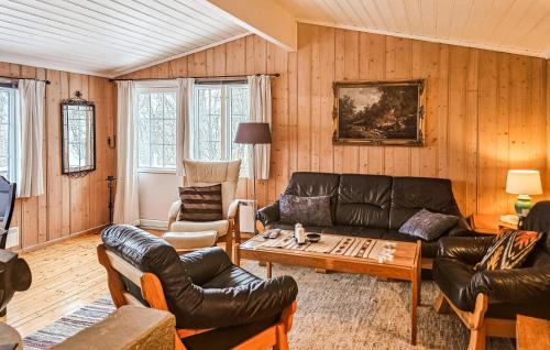 . 3 Bedroom Stunning Home In Uvdal
