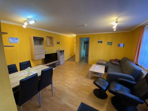 Ferienwohnung Reifberg - Apartment - Ilmenau