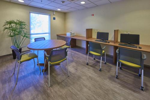 城市快捷普埃布拉芬萨酒店 城市快捷普埃布拉芬萨酒店