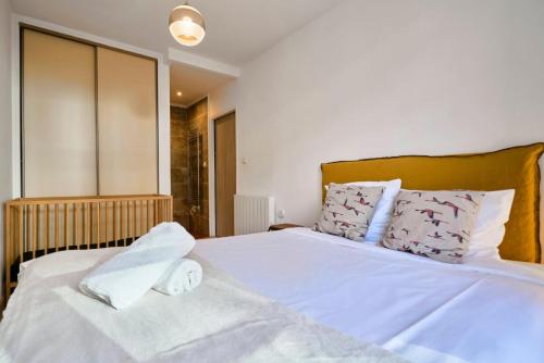 Vieux-Lille equipped apartment with parking