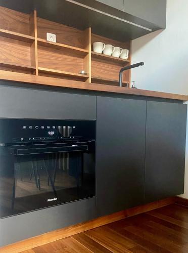 Olimian Retreat Rosa 421 in بودسترتيك