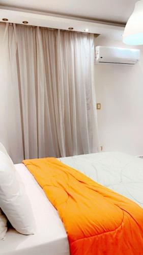 Warm apartment - image 14