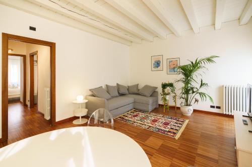 Penthouse Apartment image 2