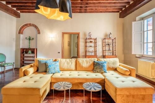 Busdraghi Luxury Apartment