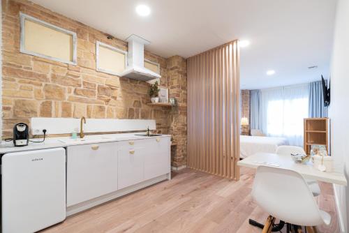 Apartamentos turisticos Fatima, en el centro de Vigo - A Igrexa