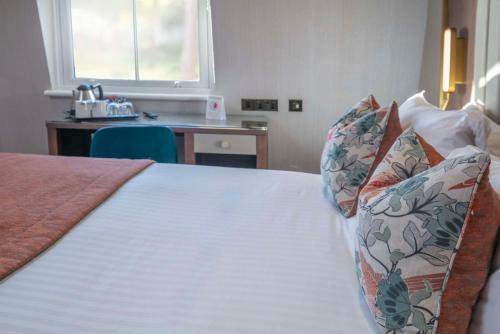 Best Western Clifton Hotel - image 7