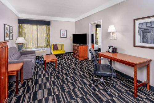 La Quinta Inn & Suites by Wyndham Roswell