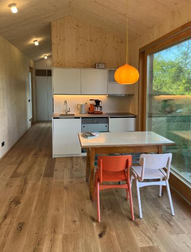 Die Klingerei - Tiny House Wiese - Your Austrian Home in Seewalchen