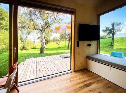 Die Klingerei - Tiny House Wiese - Your Austrian Home in Seewalchen