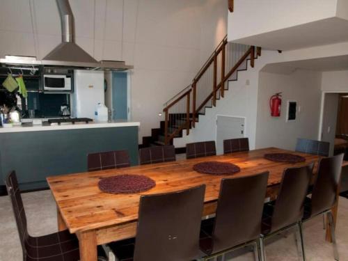 Létesítmények, Crow's Nest in Thesens Sziget