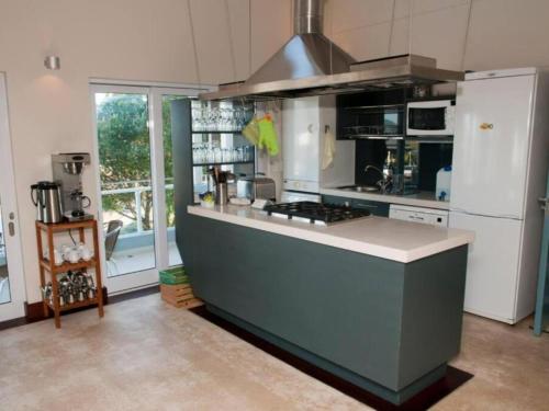 Létesítmények, Crow's Nest in Thesens Sziget