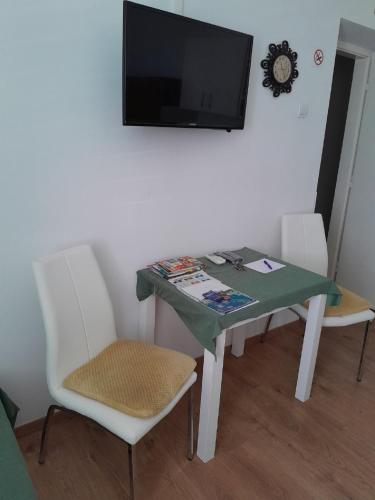 Apartment Zana - image 2